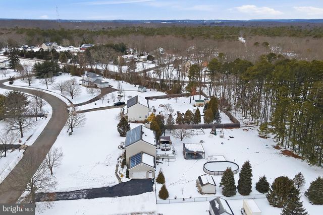 60 HAMPSHIRE CT, New Egypt, NJ 08533