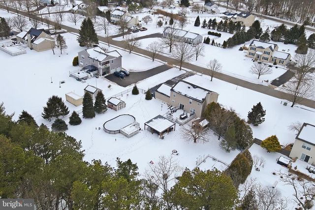 60 HAMPSHIRE CT, New Egypt, NJ 08533