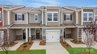 322 Creekview Road, Hendersonville, NC 28792