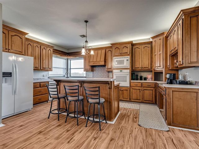 30280 Stephens Drive, Mcloud, OK 74851