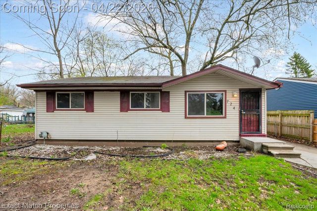 724 Parkwood Avenue, Pontiac, MI 48340