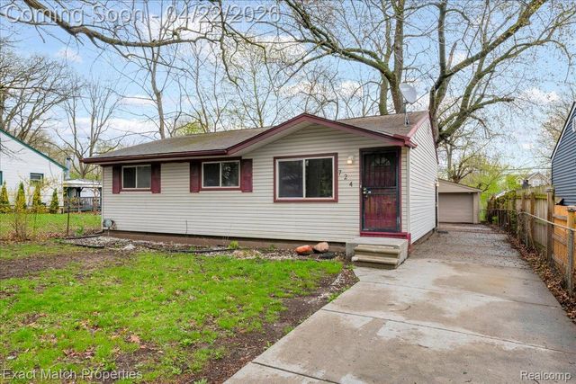724 Parkwood Avenue, Pontiac, MI 48340