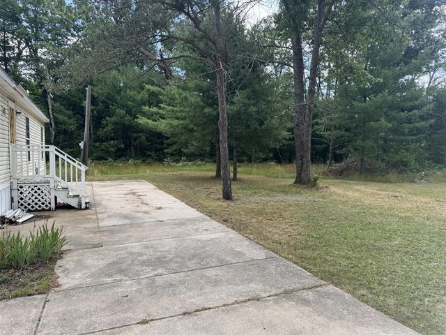 8570 S Bagnall Avenue, Baldwin, MI 49304