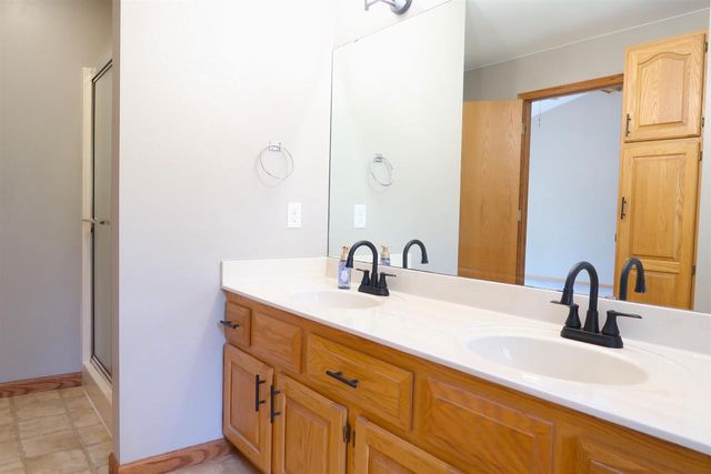 6788 Bootmaker Way, Windsor, WI 53598