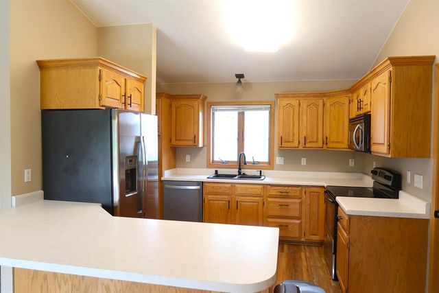 6788 Bootmaker Way, Windsor, WI 53598