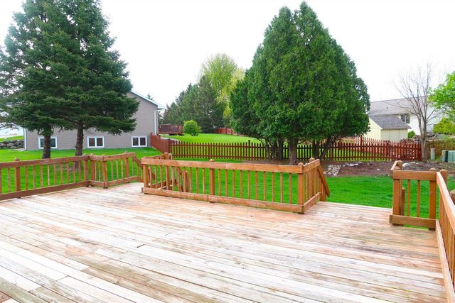 6788 Bootmaker Way, Windsor, WI 53598