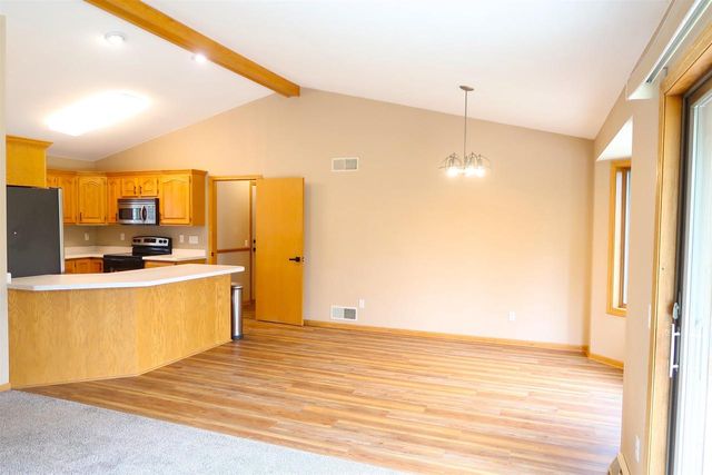 6788 Bootmaker Way, Windsor, WI 53598