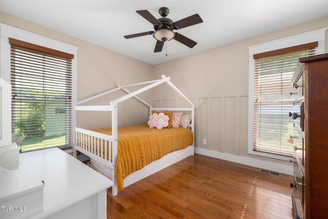 612 Carter Boulevard, Elizabethton, TN 37643