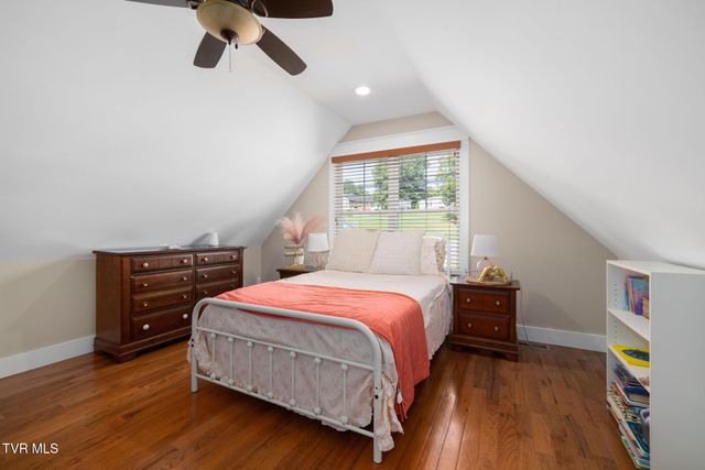 612 Carter Boulevard, Elizabethton, TN 37643