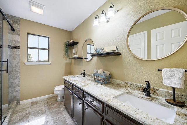 1341 Meadowild DR, Round Rock, TX 78664