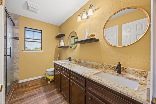 1341 Meadowild DR, Round Rock, TX 78664
