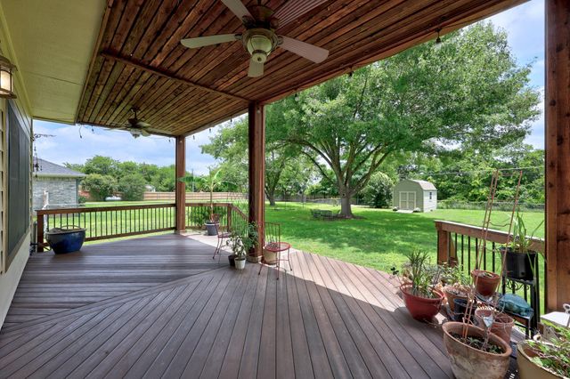 1341 Meadowild DR, Round Rock, TX 78664