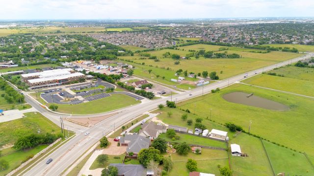 1341 Meadowild DR, Round Rock, TX 78664
