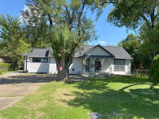 305 Pampa Street, Pasadena, TX 77504