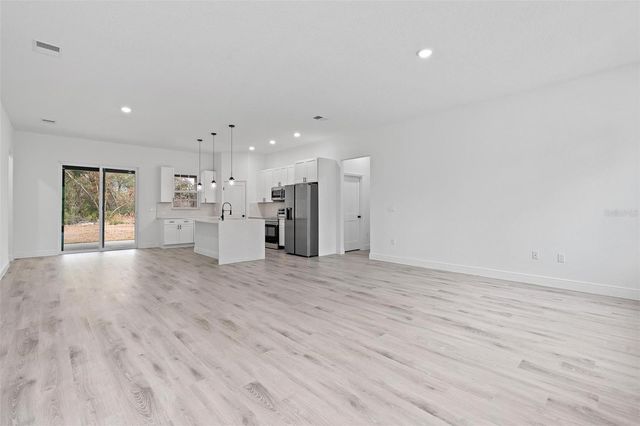 16831 SW 39TH CIRCLE, Ocala, FL 34473