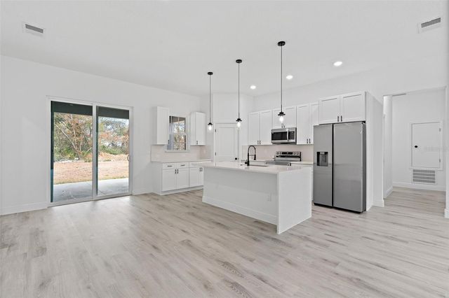 16831 SW 39TH CIRCLE, Ocala, FL 34473