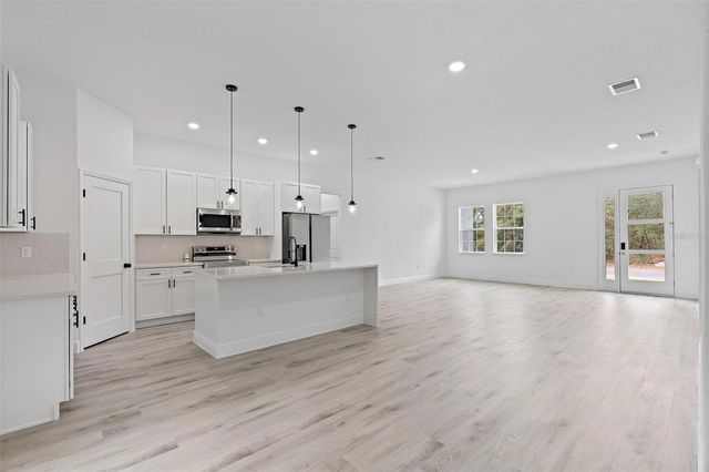 16831 SW 39TH CIRCLE, Ocala, FL 34473