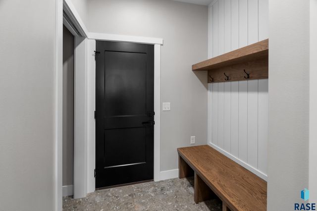 1137 E Thompson Pl Place, Tea, SD 57064