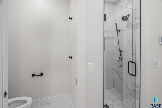 1137 E Thompson Pl Place, Tea, SD 57064