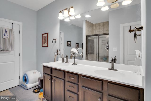 104 CREST VW, Carlisle, PA 17013