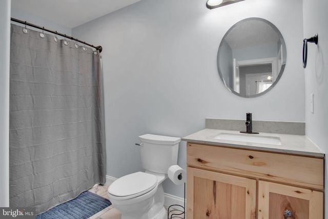 104 CREST VW, Carlisle, PA 17013