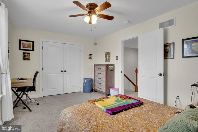 104 CREST VW, Carlisle, PA 17013