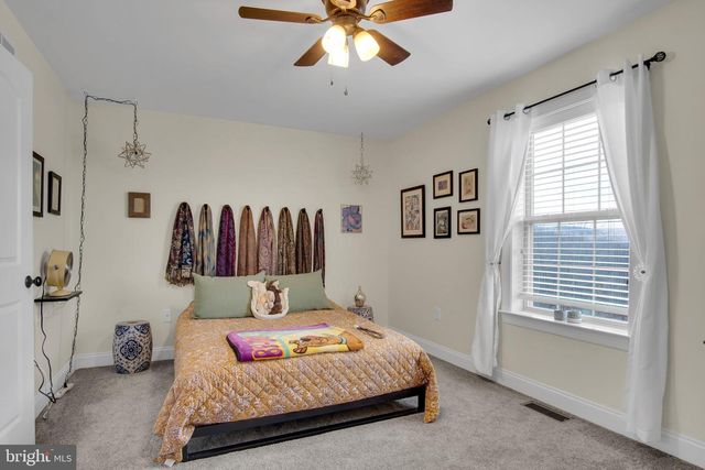 104 CREST VW, Carlisle, PA 17013