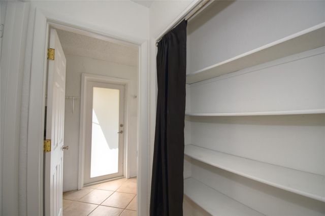 960 NW 49th St, Deerfield Beach, FL 33064