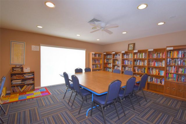 960 NW 49th St, Deerfield Beach, FL 33064