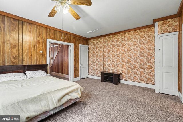 10 N 2ND ST, Wormleysburg, PA 17043