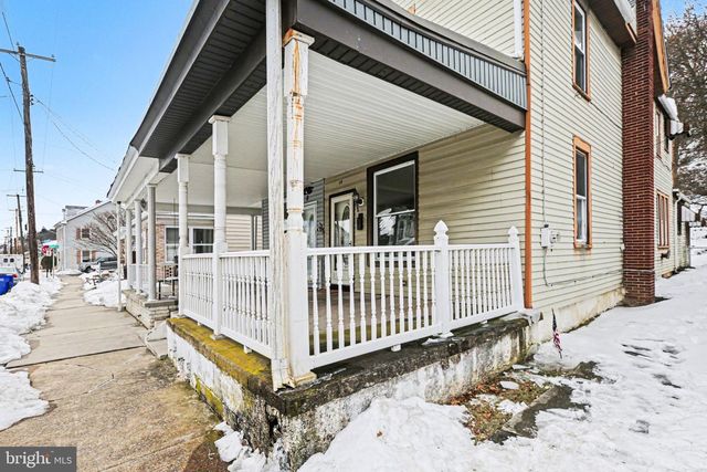 10 N 2ND ST, Wormleysburg, PA 17043