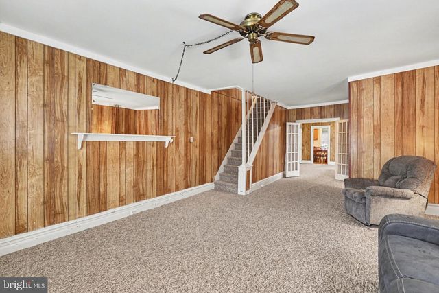 10 N 2ND ST, Wormleysburg, PA 17043