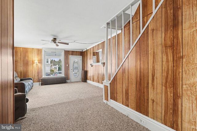 10 N 2ND ST, Wormleysburg, PA 17043