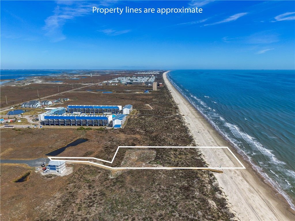 102 Mustang Island Estates Dr, Port Aransas, TX 78373 — photo 3