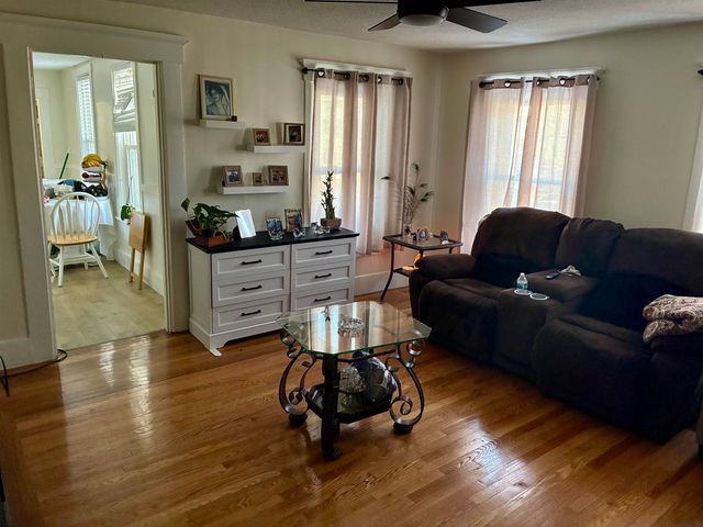 346 Lake Avenue, Manchester, NH 03103