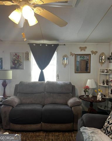 910 Crooked Creek, Eatonton, GA 31024