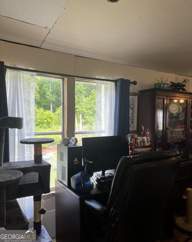 910 Crooked Creek, Eatonton, GA 31024