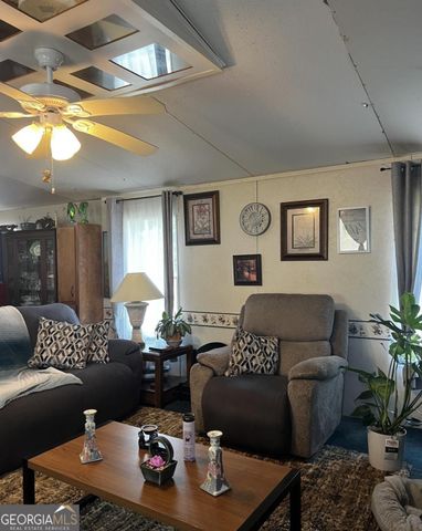 910 Crooked Creek, Eatonton, GA 31024