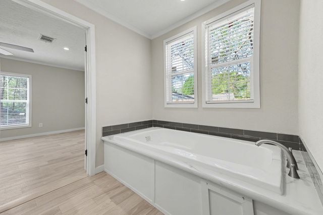 44 James Court, Defuniak Springs, FL 32433