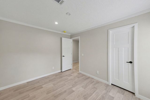 44 James Court, Defuniak Springs, FL 32433