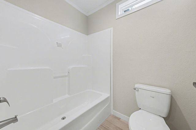 44 James Court, Defuniak Springs, FL 32433