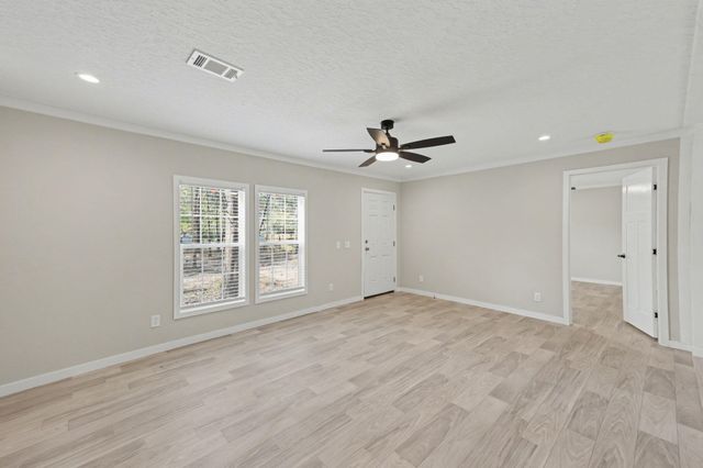 44 James Court, Defuniak Springs, FL 32433