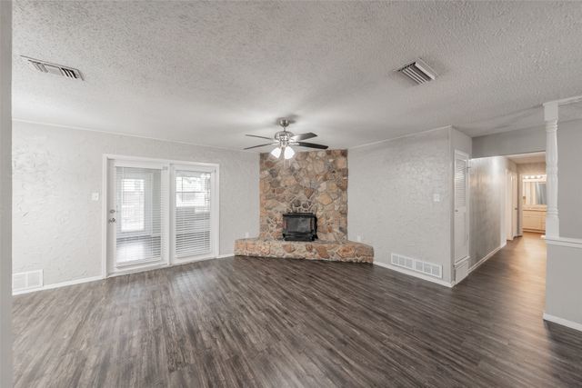 1412 Oxford Street, Arlington, TX 76013