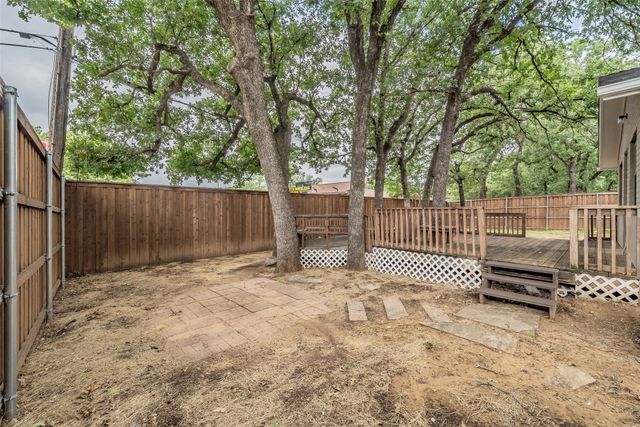 1412 Oxford Street, Arlington, TX 76013