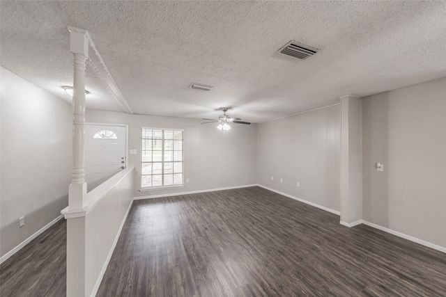 1412 Oxford Street, Arlington, TX 76013