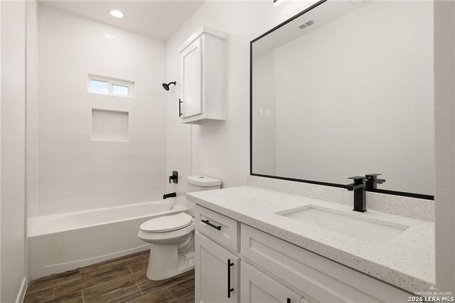 5601 Ozark Avenue, Mcallen, TX 78504