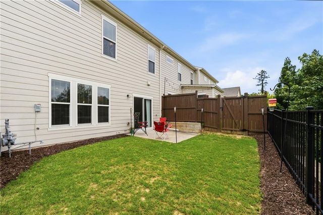 218 Ellis Lane, Woodstock, GA 30189