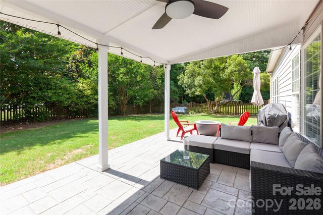 2304 Coltsgate Road, Waxhaw, NC 28173