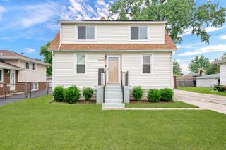 10910 S Natchez Avenue, Worth, IL 60482