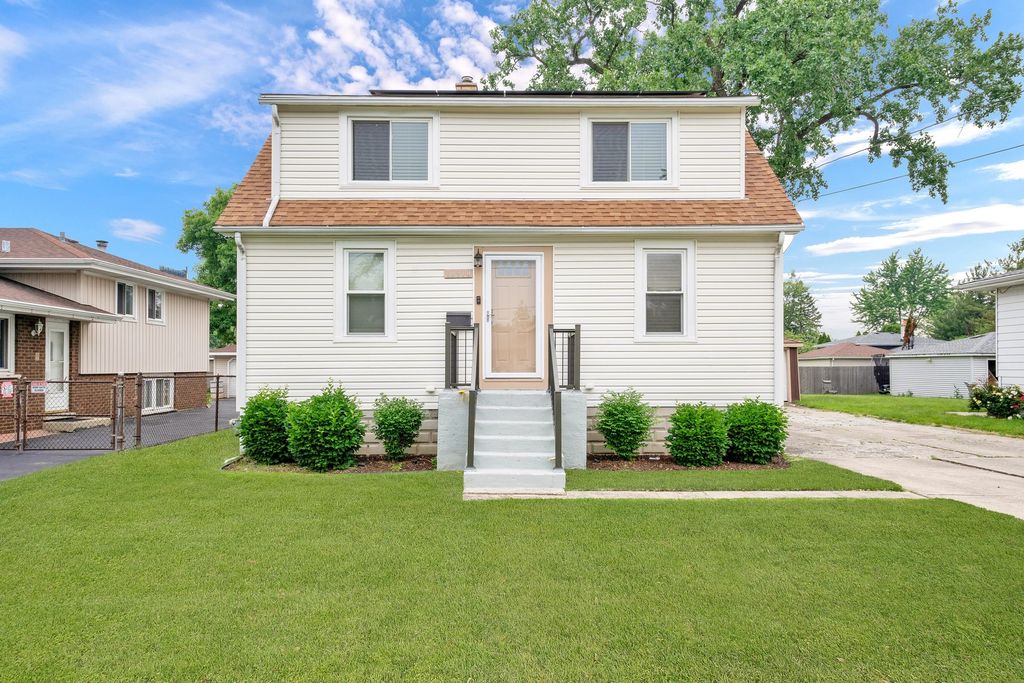 10910 S Natchez Avenue, Worth, IL 60482
